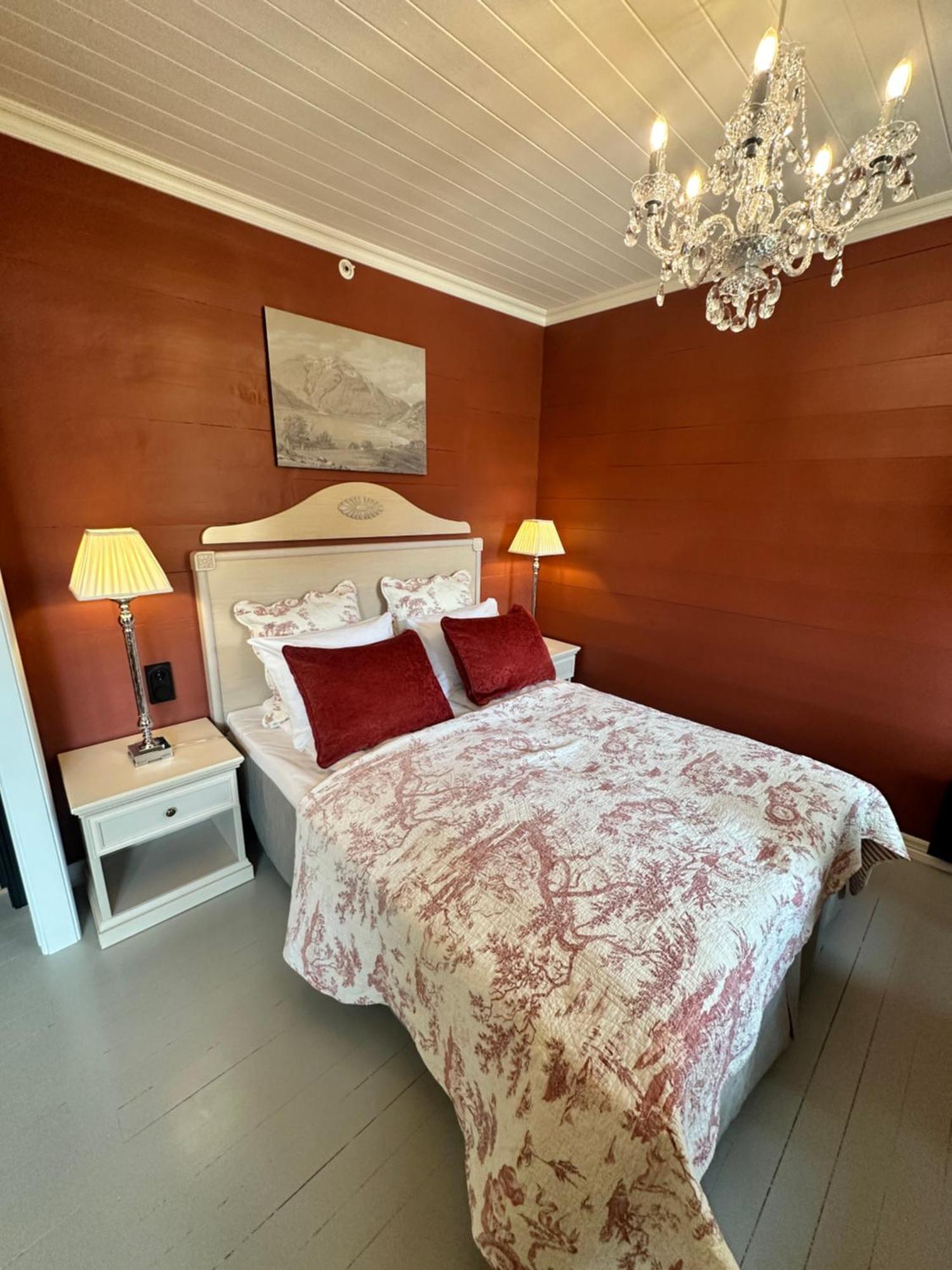 Hofslund Fjord Hotel Sogndal Zewnętrze zdjęcie