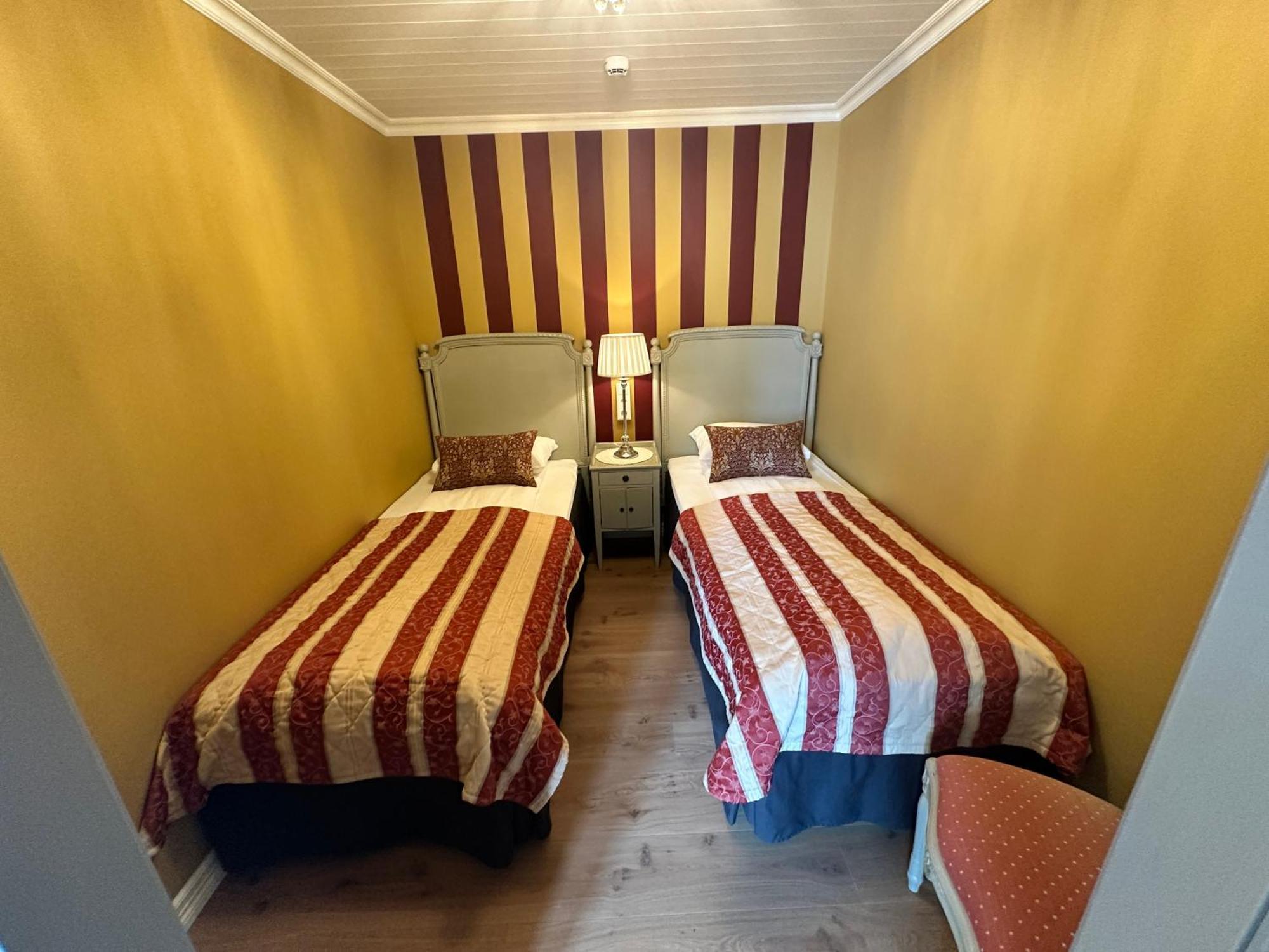 Hofslund Fjord Hotel Sogndal Zewnętrze zdjęcie