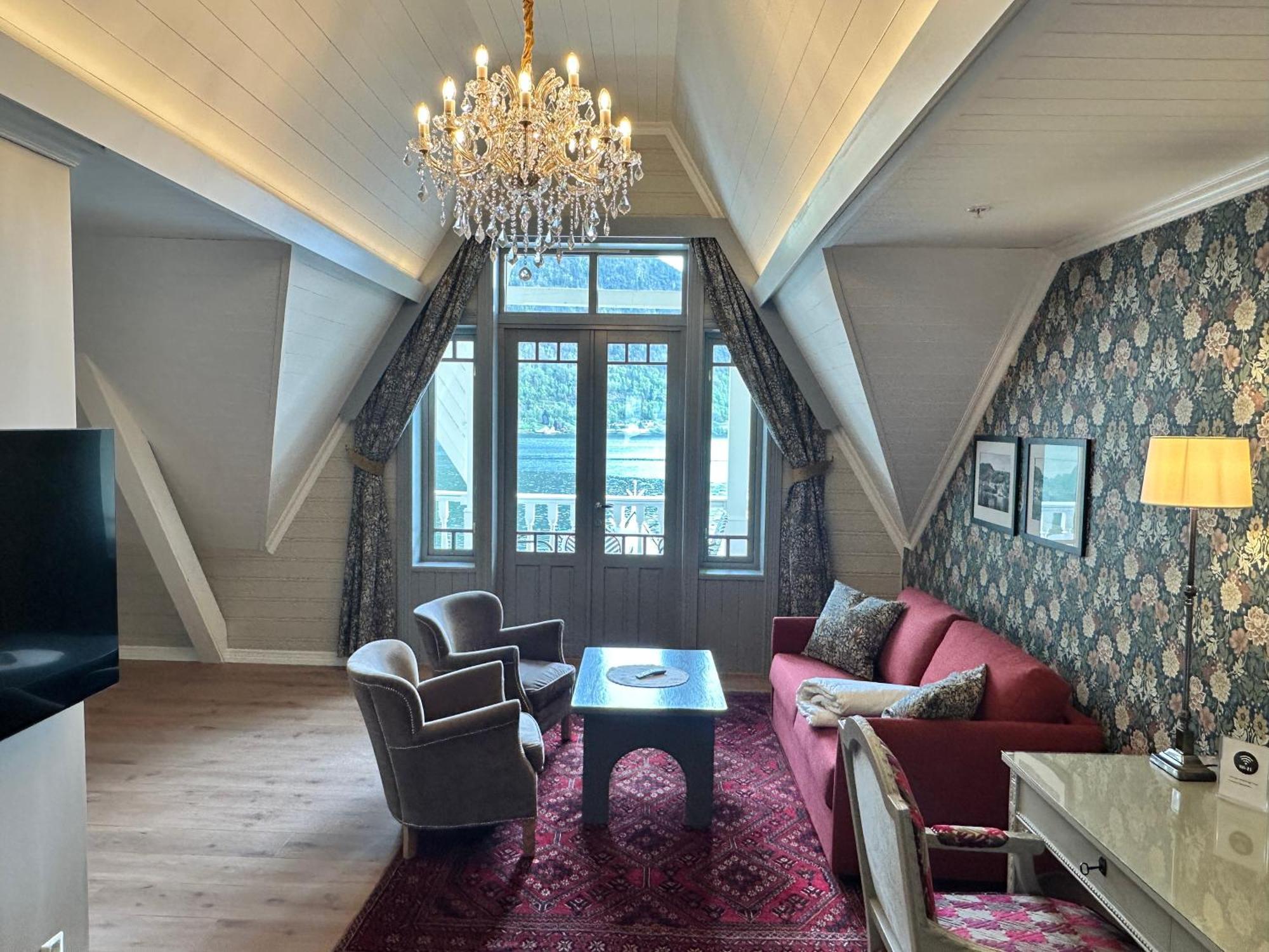 Hofslund Fjord Hotel Sogndal Zewnętrze zdjęcie