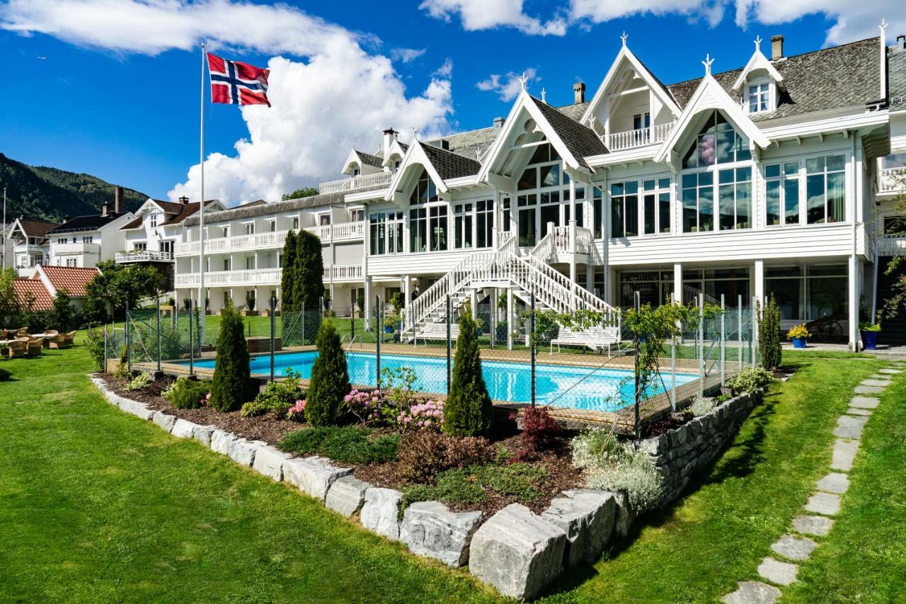 Hofslund Fjord Hotel Sogndal Zewnętrze zdjęcie