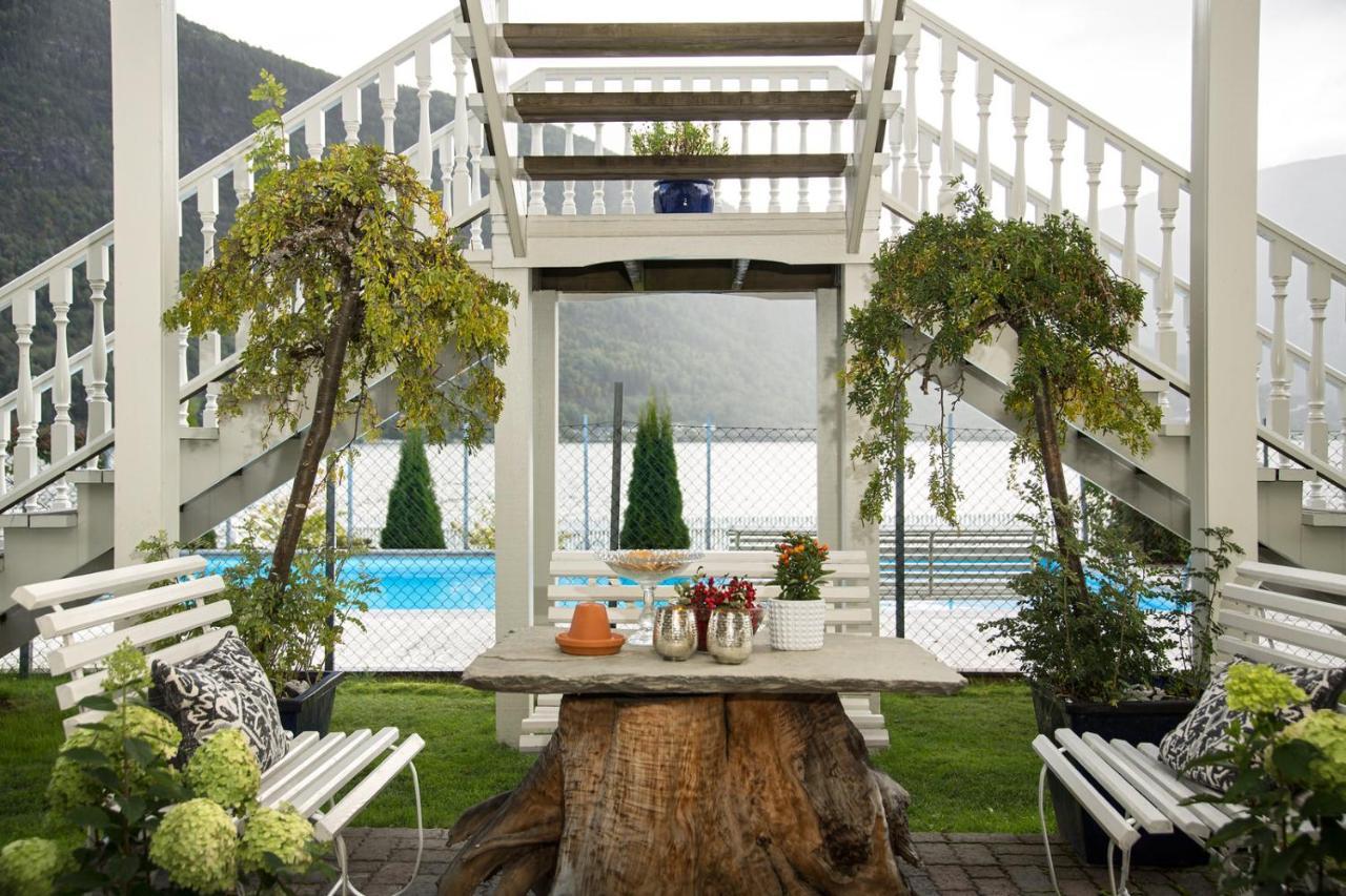 Hofslund Fjord Hotel Sogndal Zewnętrze zdjęcie