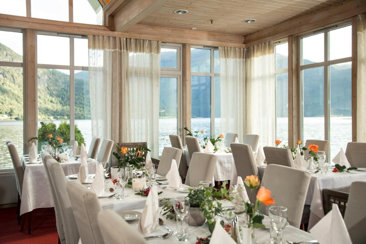 Hofslund Fjord Hotel Sogndal Zewnętrze zdjęcie